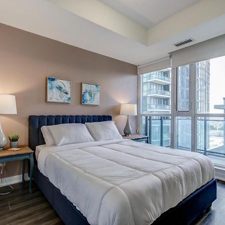 The Benetton Suite - Square One 1 Bedroom + Den + 1 Parking Мисисага Екстериор снимка