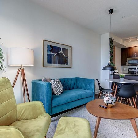 The Benetton Suite - Square One 1 Bedroom + Den + 1 Parking Мисисага Екстериор снимка